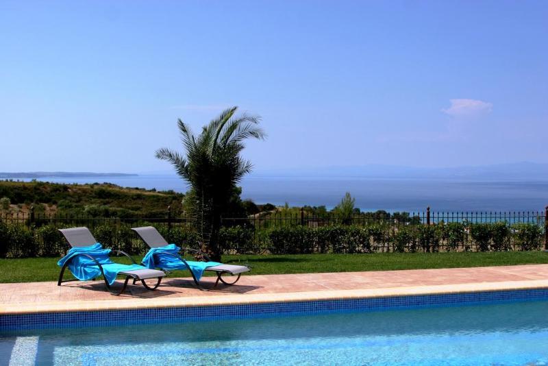 Villas ฮานิโอติ ภายนอก รูปภาพ