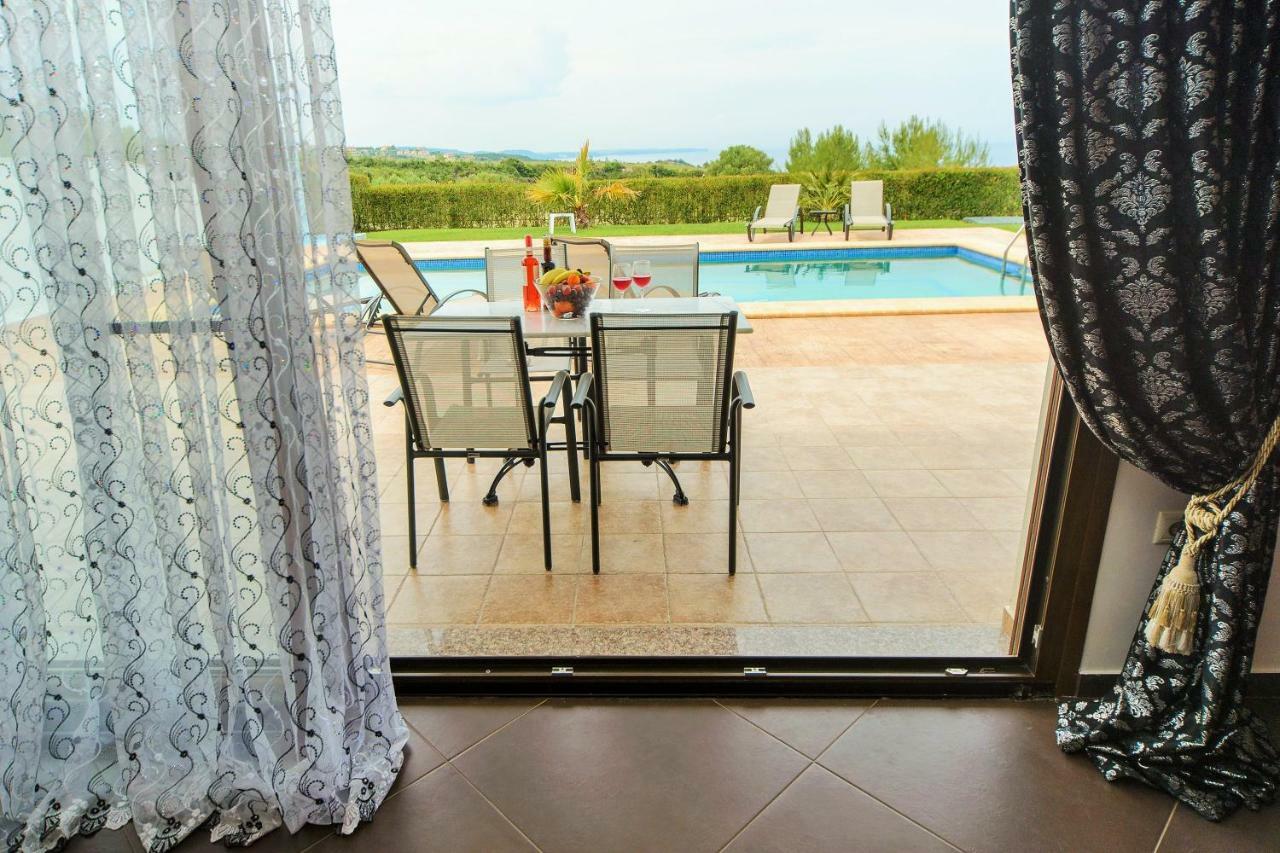 Villas ฮานิโอติ ภายนอก รูปภาพ